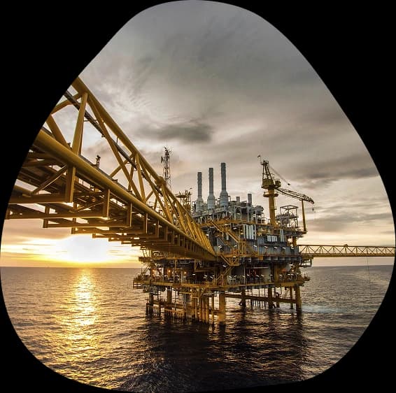 offshore-drilling-at-sunset